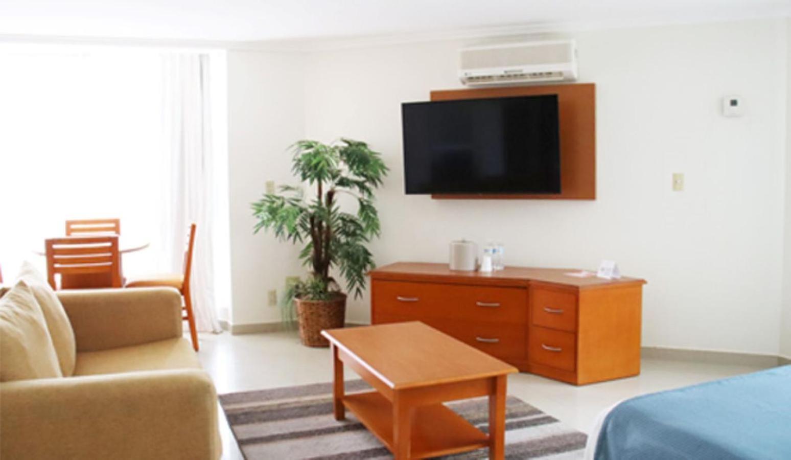 Araiza Palmira Hotel Y Centro De Convenciones La Paz Room photo